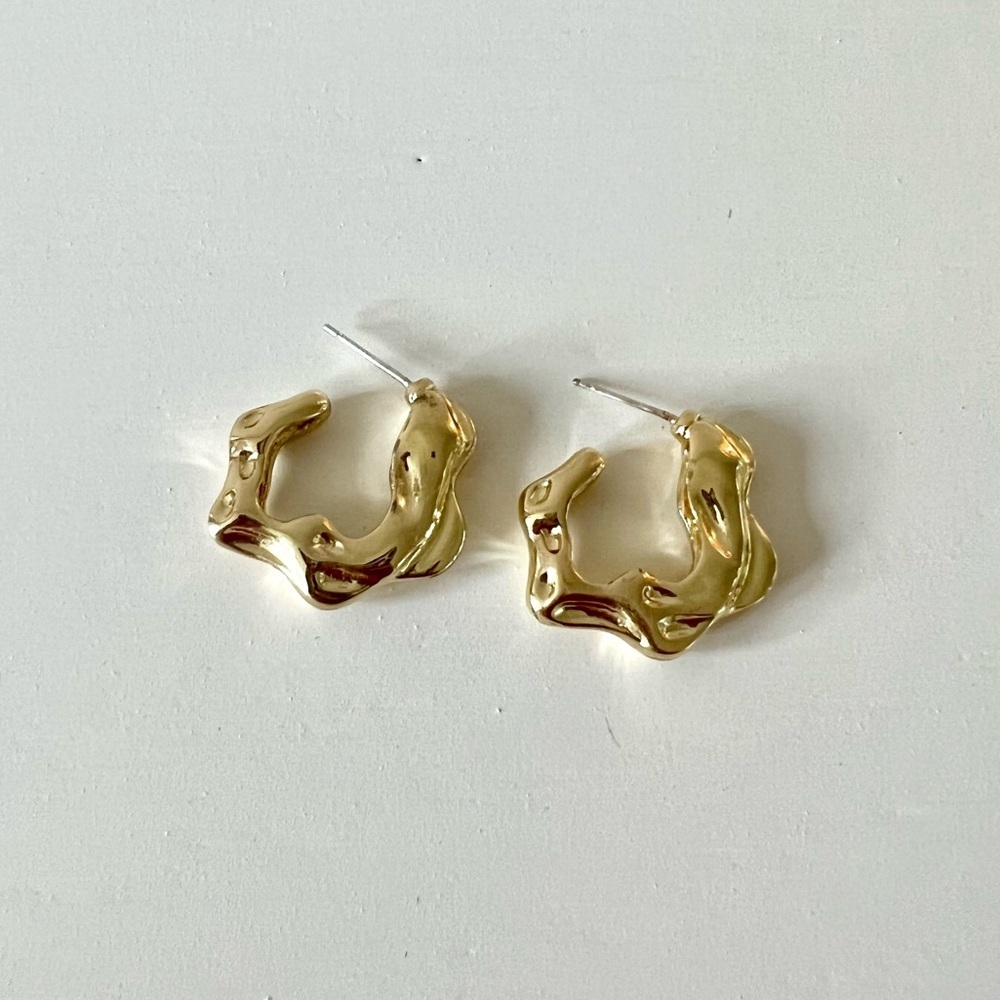 Melting Gold Hoop Earrings Irregular Style Huggies